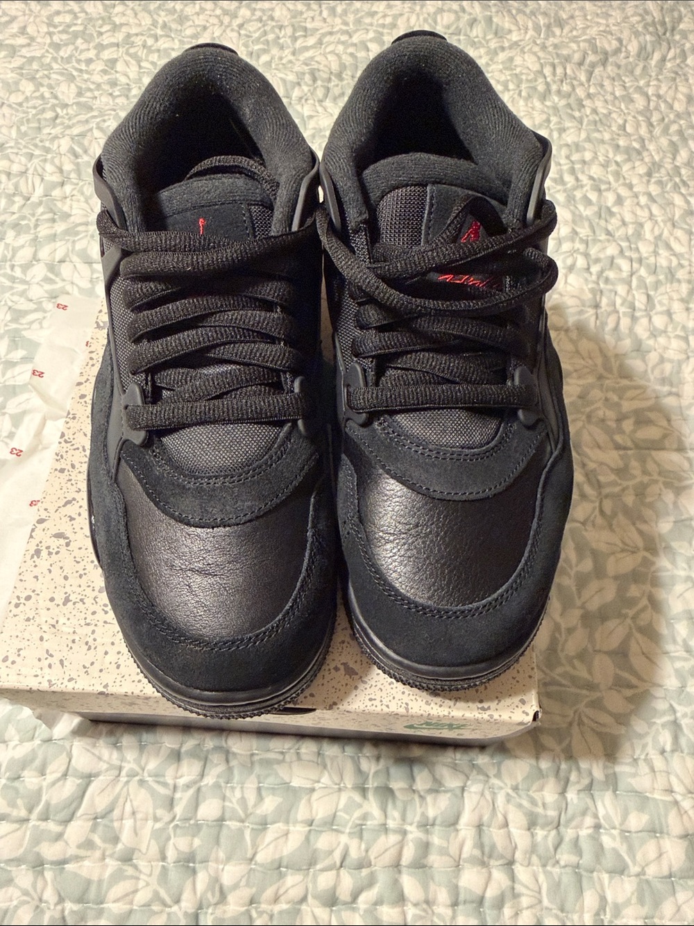 Nike Black Low-Top Sneakers with Red Detail